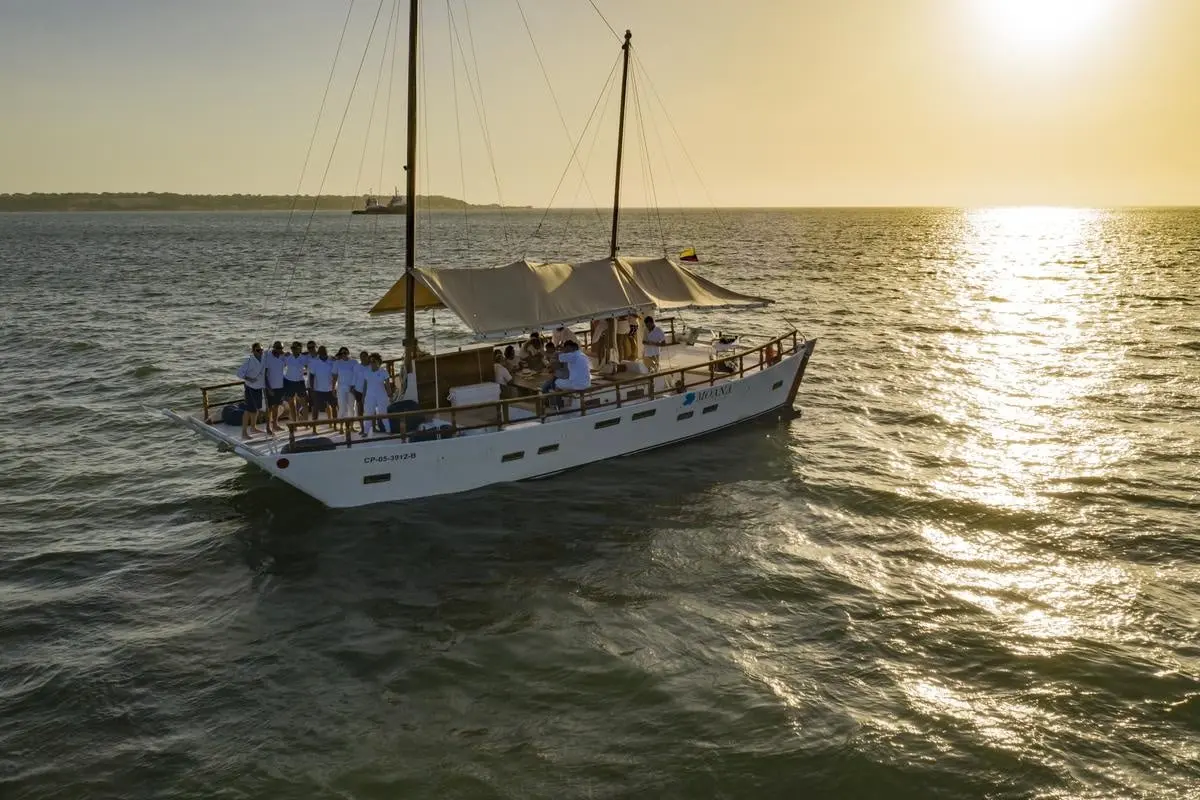 Catamarán Moana - Image 8