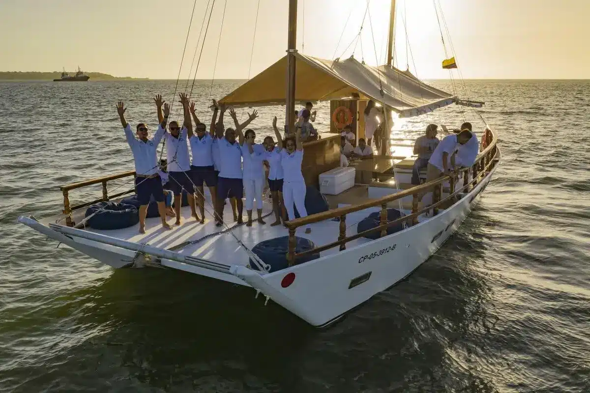 Catamarán Moana - Image 6